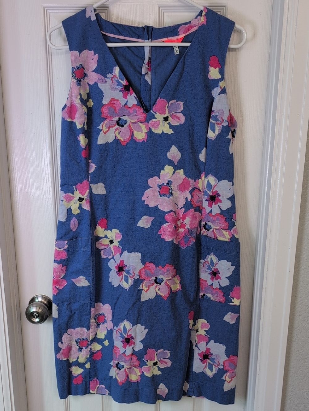 Joules Blue Floral V‑Neck Midi Dress with Pink and Yellow Blooms Size 6